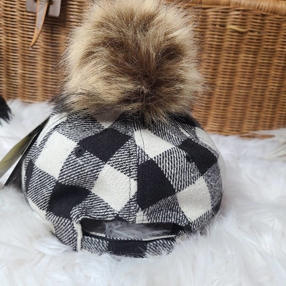 Angela & William Pink Suede Pom Pom Cap - Picture 7 of 10